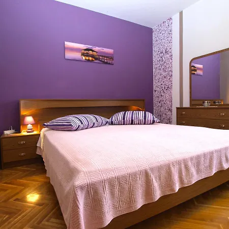 Vesna 1637 Apartment